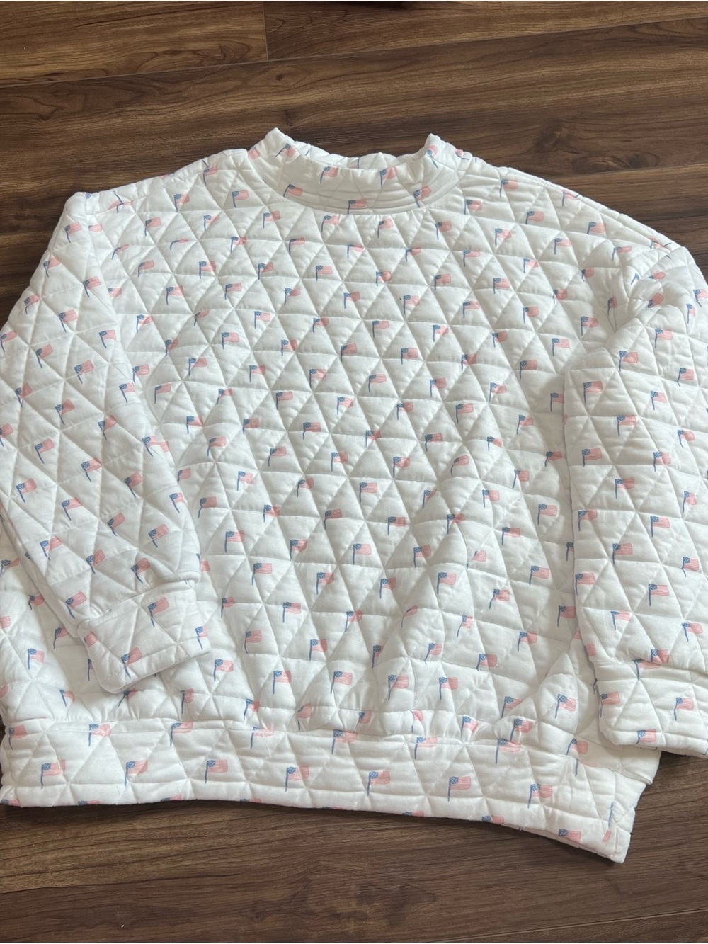 Quilted White American Flag USA Print Pullover Sweatshirt - Picture 2 of 6